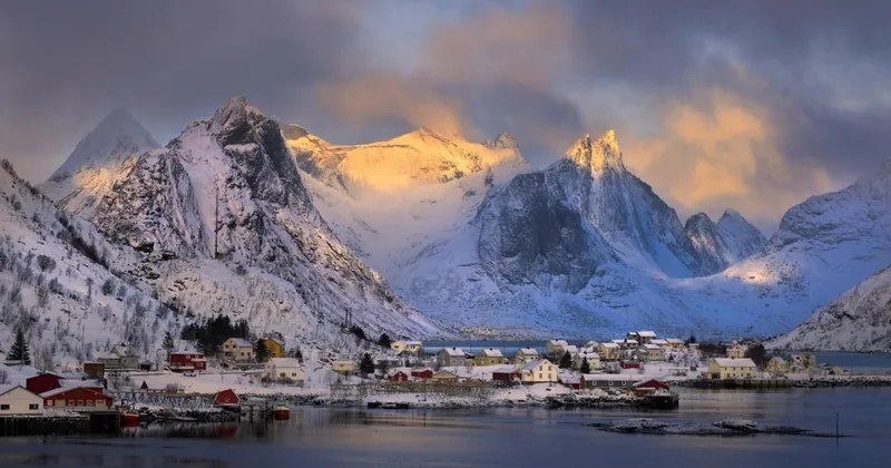Lofoten Northern Lights Cruise from Svolvær